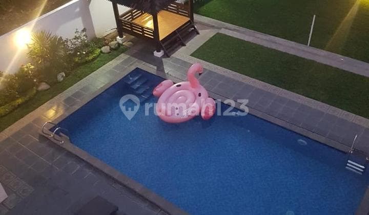 Rumah Lux Minimalis Dengan Kolam Renang Dan Pemandangan Cantik Di Resor Dago Pakar Bandung