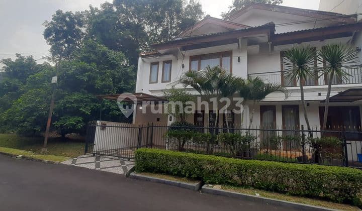 For sale, a beautiful house in Bintaro Sector 9.