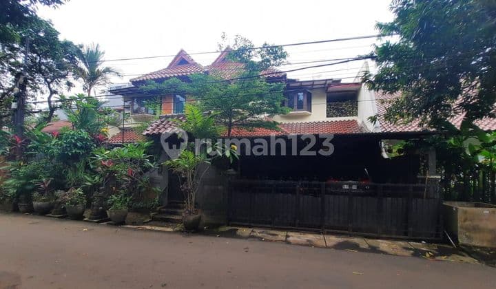 Nice House Ready to Occupancy in Kebayoran Baru -nrl