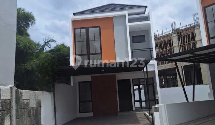 dijual rumah di metland puri 212m2