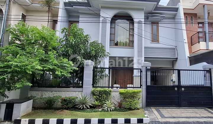 For Sale House in Babatan Pratama, Wiyung, West Surabaya