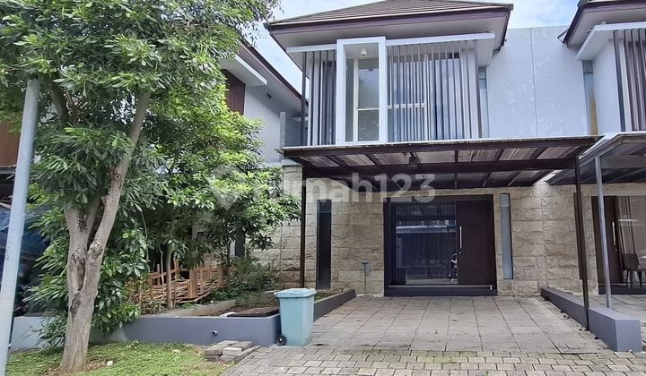 For Rent House in Graha Natura West Surabaya