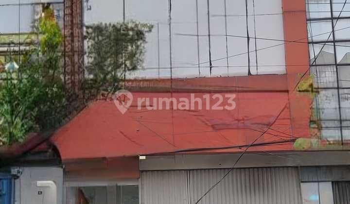 Disewakan Ruko di Raya Kedung Doro Surabaya Pusat