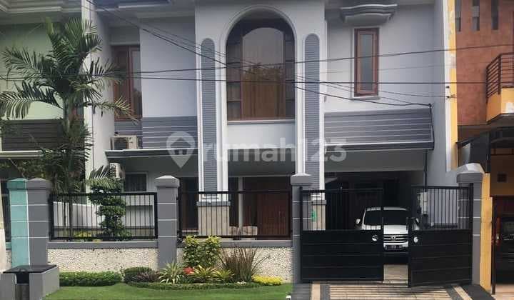 Dijual Rumah Mewah Wiyung Babatan Pratama Surabaya