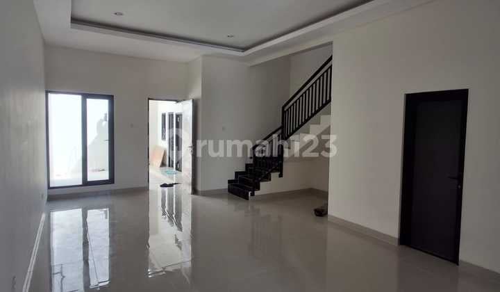 Siap Huni, Tengah Surabaya Timur