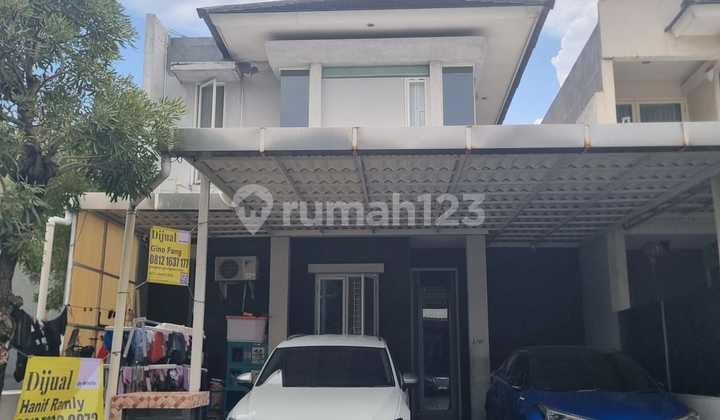 For Sale House in Royal Residence Wiyung West Surabaya