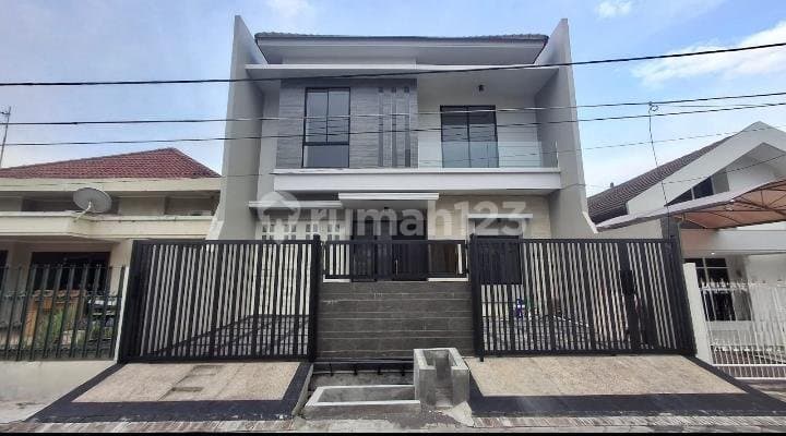 For Sale: New Building House in Manyar Kertoadi, East Surabaya