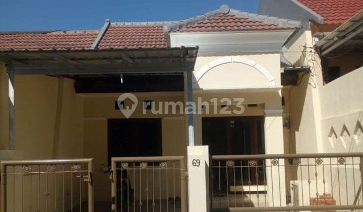 Disewakan Rumah di Wiguna Selatan Surabaya Timur