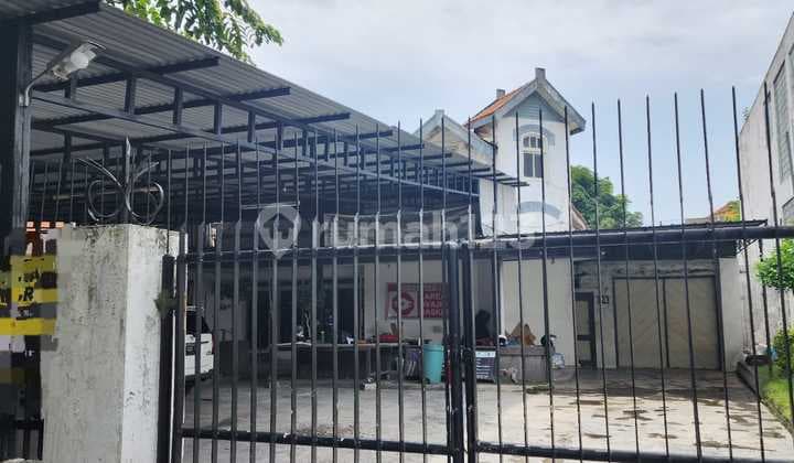 House for Sale on Jln Anjasmoro, East Surabaya