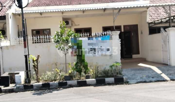 Dijual Rumah Siap.huni di Darmo Indah Surabaya