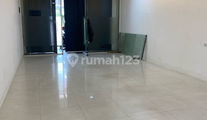 Ruko 3 Lantai Siap Pakai Jalan Utama Pasirkaliki