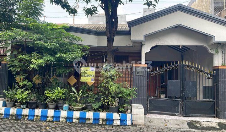 For Sale Strategic House in Housing Near UK Petra Siwalankerto For Sale Strategic House in Housing Near UK Petra Siwalankerto