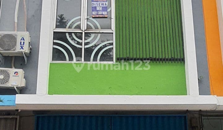 Disewakan Ruko Glaze Murah 3 Lantai Gading Serpong Rapih