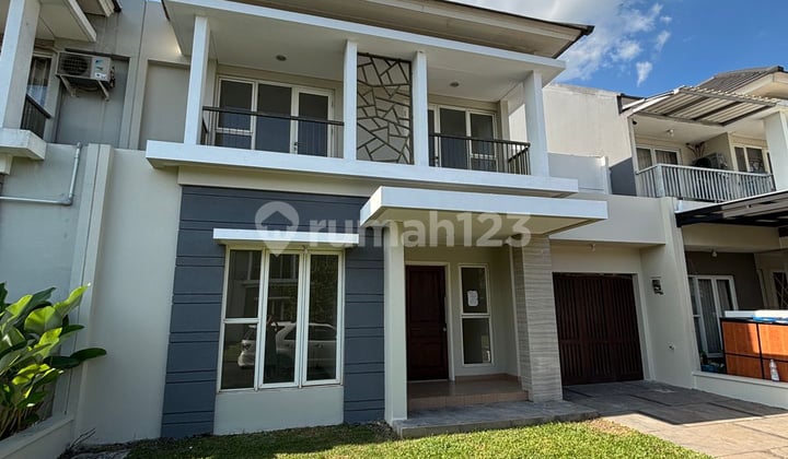 Suvarna Elysia 2 Lantai di Suvarna Sutera Siap Huni