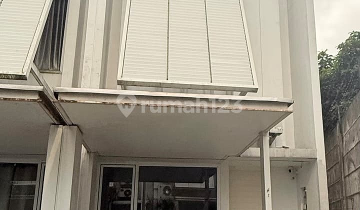 Rumah Fullfurnish 2 Lantai di Tabebuya BSD