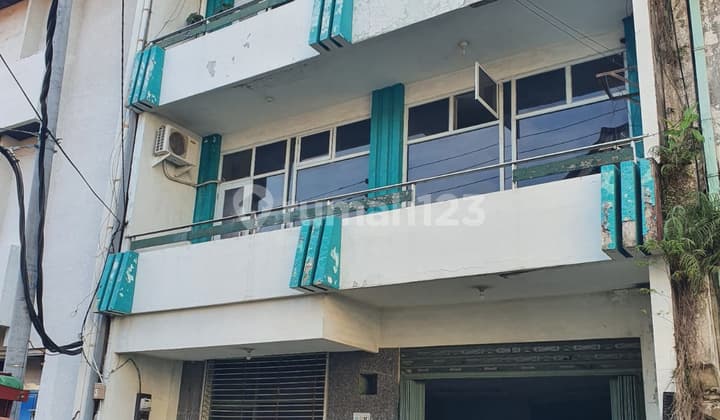 Ruko Siap Pakai Strategis Komersial Area Jl. Bibis Surabaya Utara