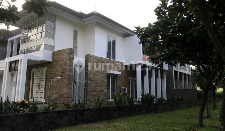 Rumah Citraland Diamond Hill Surabaya Barat