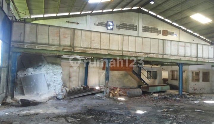 Gudang Kawasan Industri Raya Pakal Surabaya Barat