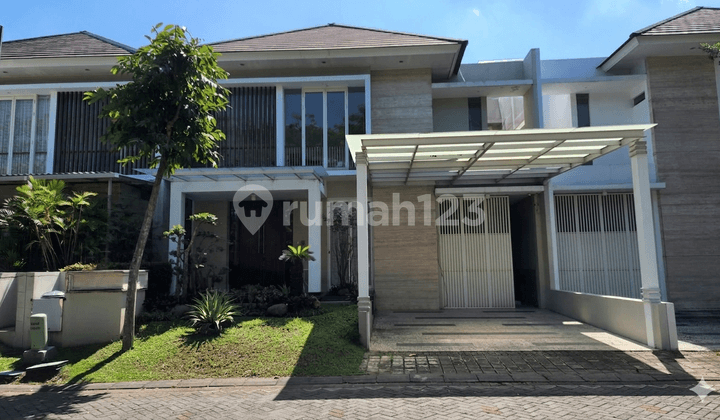 Minimalist House at Citraland Stonegate Park