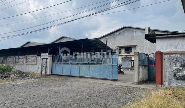 Langka! Gudang Besar Siap Pakai Strategis Bypass Krian