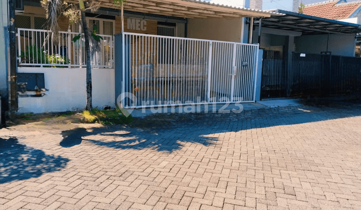 Executive Nirwana Enterprise House