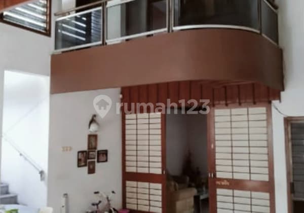 Dijual Rumah SHM di Manyar Rejo, Surabaya