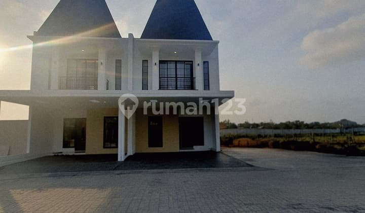 Rumah Premium di Grand Kota Bintang Bekasi