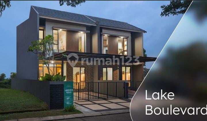 For Sale: Lake Boulevard Bukit Dago Bogor House