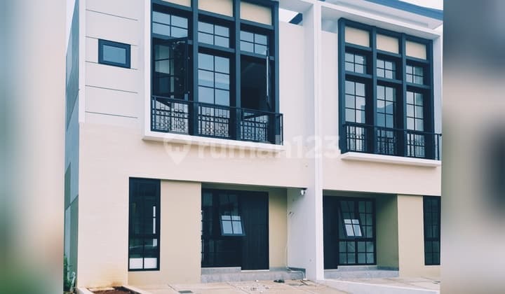 Rumah Mewah Akses Mudah Type Klasik Anti Banjir Bekasi Barat