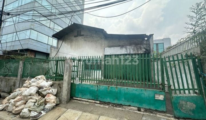 Gudang strategis bisa jadi 8 lantai di jl.Raden Saleh Jakarta Pusat