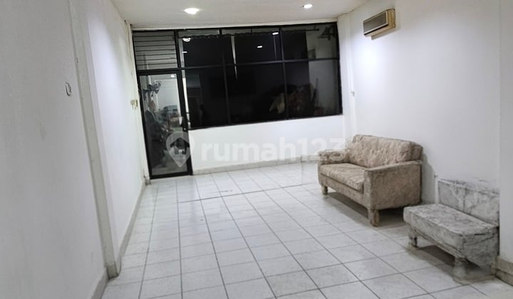 Ruko Strategis Bulevar Raya Dekat Mall Kelapa Gading Jakarta