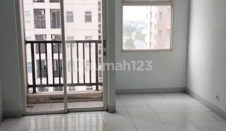 Dijual Cepat Apartemen Ayodhya, Studio Semi Furnish, View Pool, Lantai Rendah