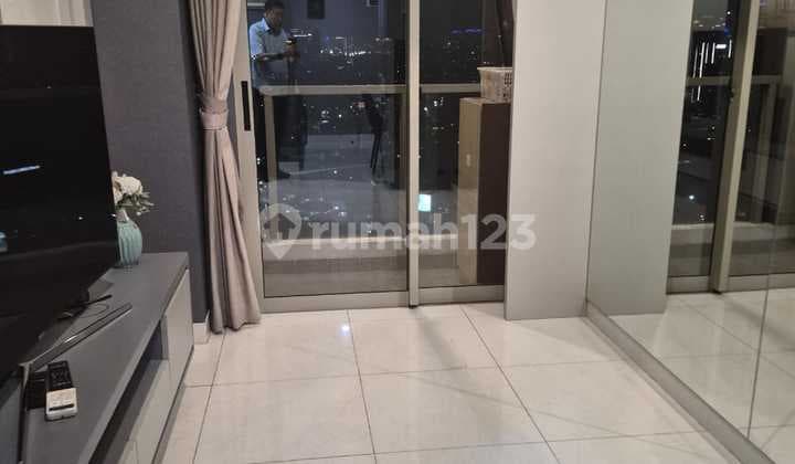 Dijual Cepat 2 Bedroom Taman Anggrek Residence, Furnished, Sertifikat, Nego
