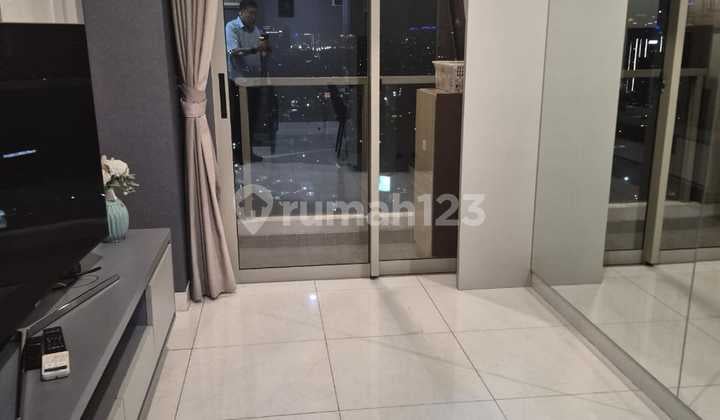 Dijual Cepat 2 Bedroom Taman Anggrek Residence, Furnished, Sertifikat, Nego