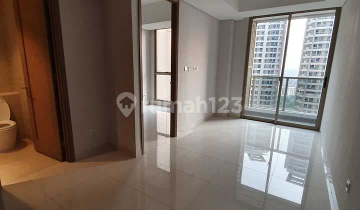 Dijual Murah Cepat Taman Anggrek Residence Suite 1 BR, Lantai Rendah, View Pool, bisa KPA