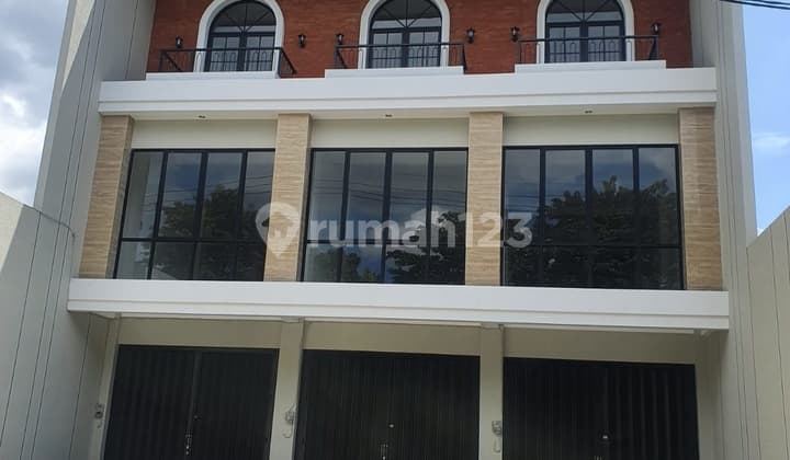 Ruko Baru Gress di Raya Manukan Tama Pinggir Jalan, Surabaya