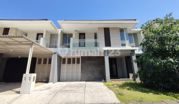 Bukit Mas Tourist House, Grand Palais, Width 12