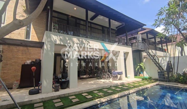 Jual Rumah Isen Full Furnish Mewah Siap Huni