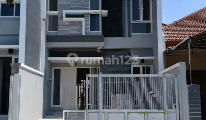 Rumah D Gress Minimalis 2 Lantai Tengah Kota Dgn Lebar 6 + Row 3 Mobil, Strategis Dekat Dgn Ubaya