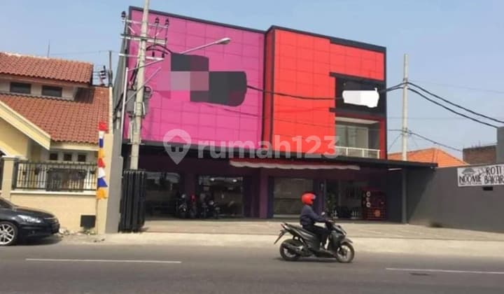 Jual/Sewa Global Langsung Supermarket Di Banyu Urip 4 Ruko 3 Lantai Jejer