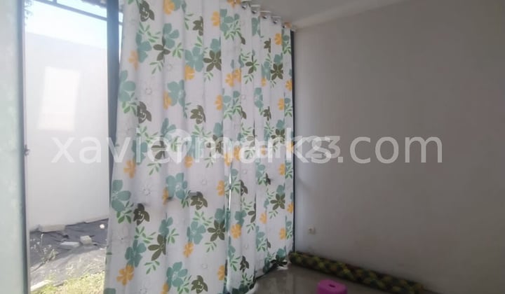 Rumah 2 Lantai Di Royal Residence Via Familia