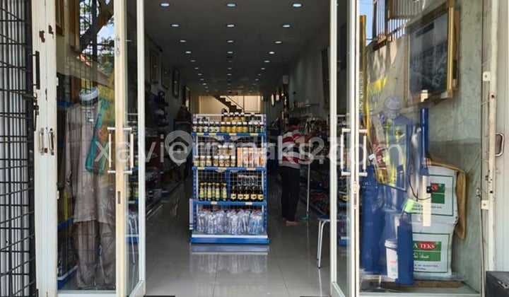 Toko Aktif Di Nol Jalan Raya Kutai, Double Way, Sangat Strategis