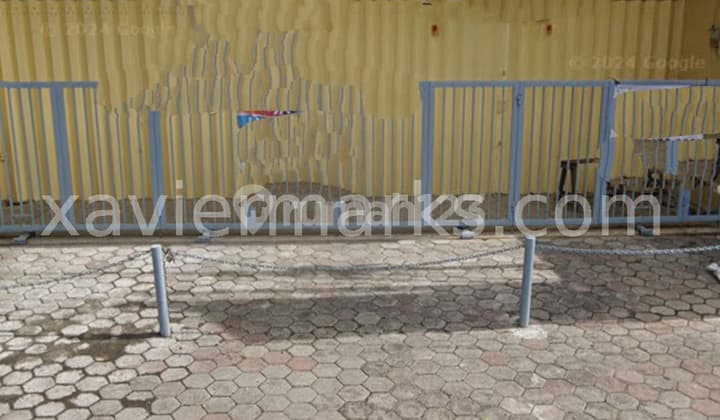 Rumah Usaha Di Nol Jalan Raya Manyar Kertoarjo Sangat Strategis