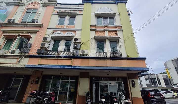 For Sale, Attached Shophouse, Hook and Body of Golden Madrid 2 Shophouse BSD (Dv)