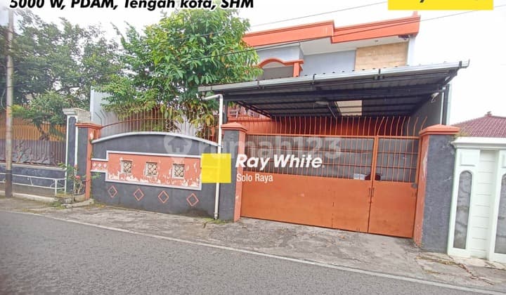 Di Jual Rumah di Jl. Punconoko, Tipes