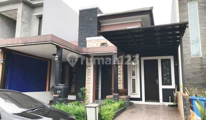 Rumah Bagus Cluster Premium Valencia Graha Raya Bintaro