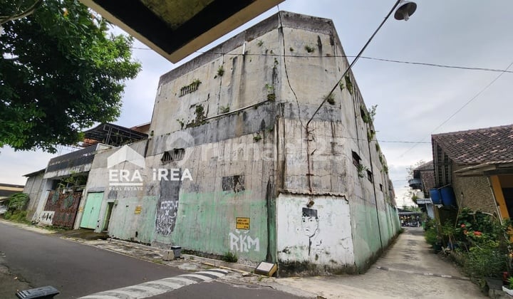 Dijual Ruang Usaha dan Rumah Walet Murah Dekat Universitas Terbuka Solo