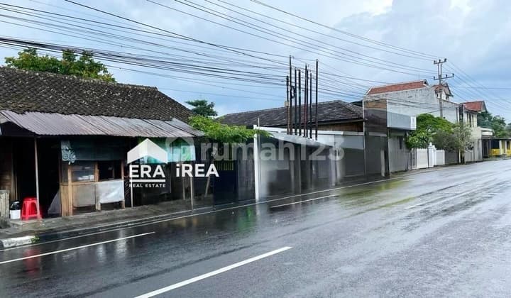 Rumah Bonus Ruang Usaha Dijual Di Sukoharjo Dekat Pasar Kartasura