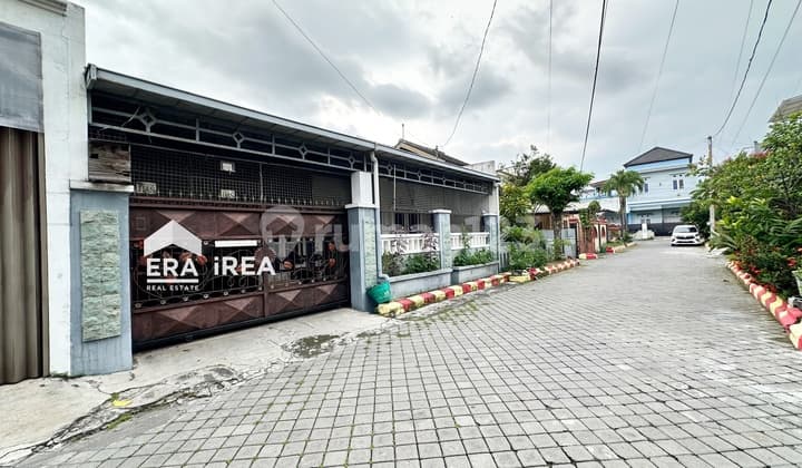 Rumah Siap Huni Dijual di Solo Barat Dekat Superindo Colomadu
