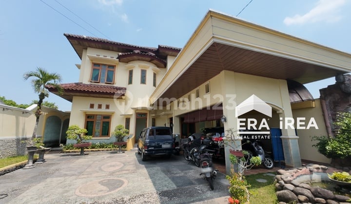 Dijual Rumah Mewah Dekat Bandara Adi Soemarmo Solo Siap Huni